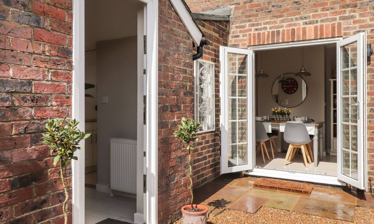 Tenterden Cottage | Vine Cottage