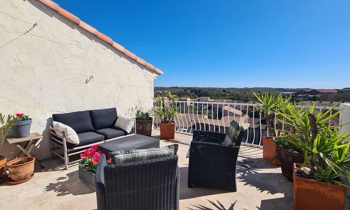 Pouzolles House | Vine Views Suntrap Terrace, Garden And Small Pool With Terrace