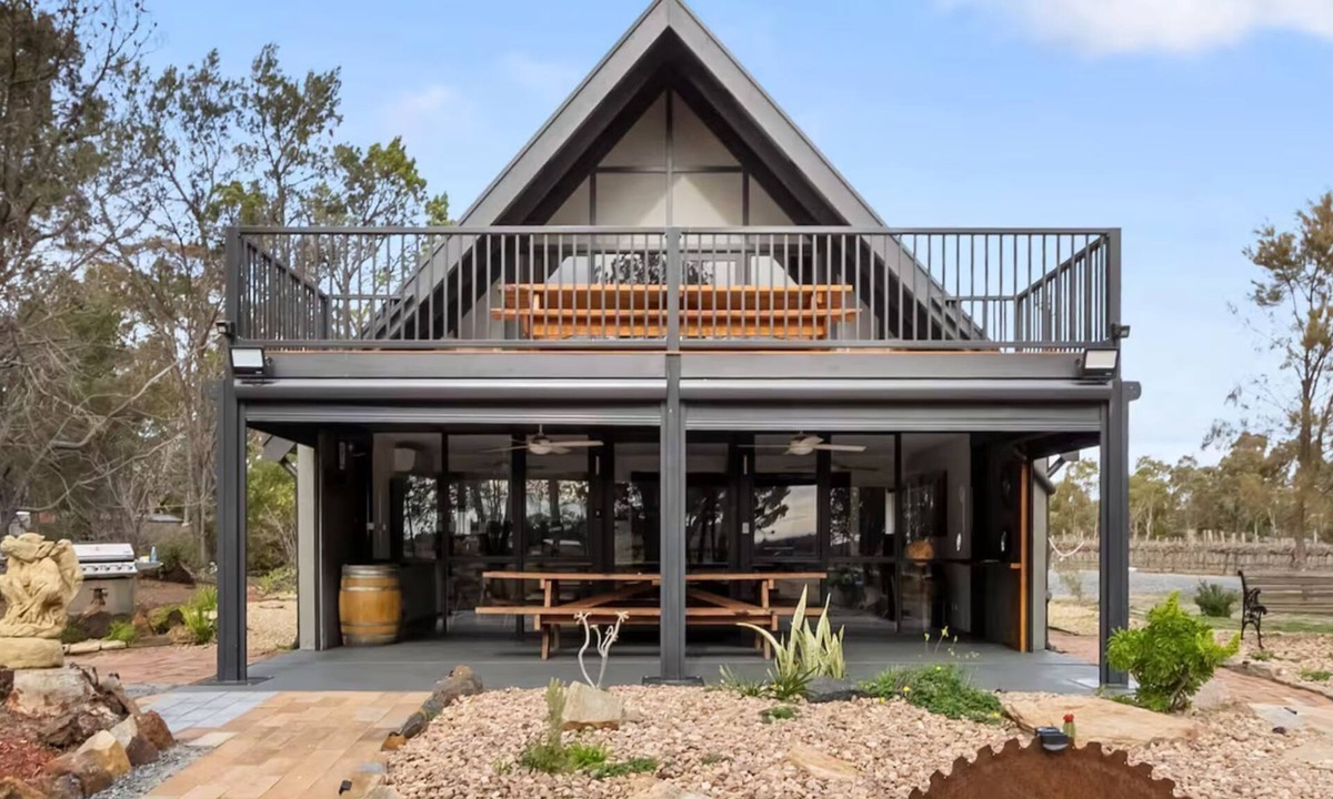 Tanunda House | Vineyard Accommodation