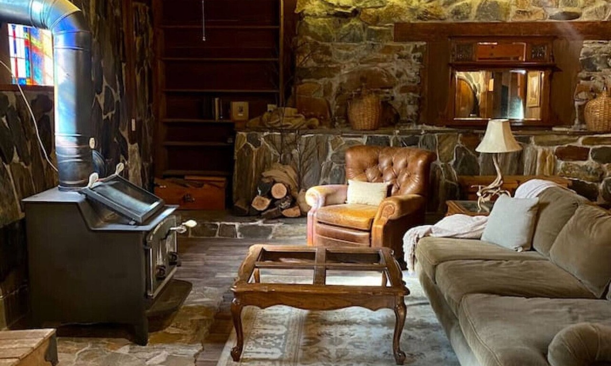 Sutter Creek Apartment | Vintage 1857~Stone & Beam Cellar