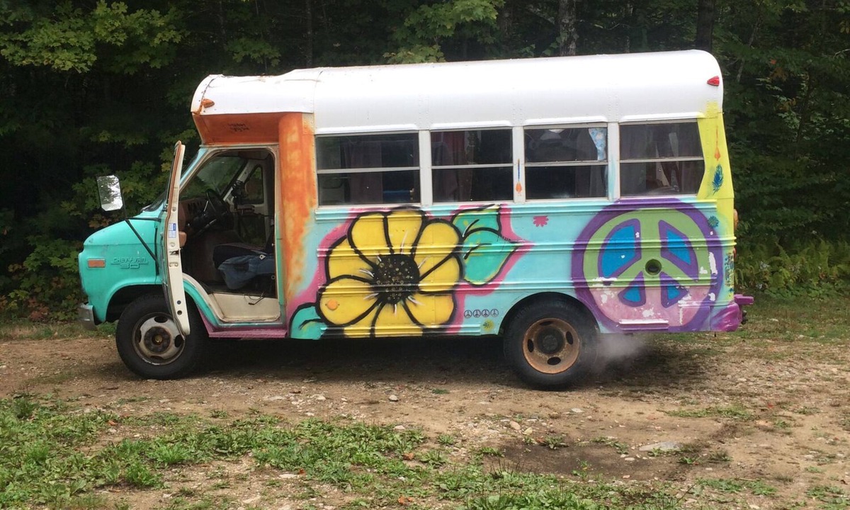 Chatham House | Vintage Groove Bird Bus