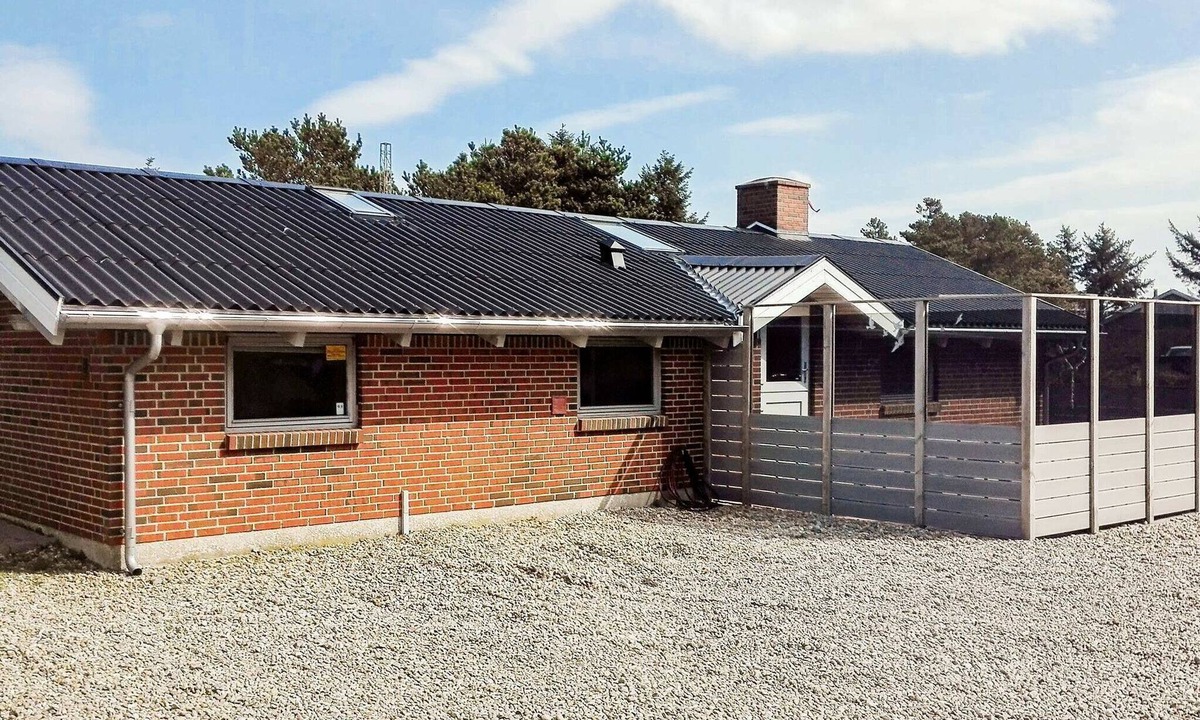 Henne Strand House | Vintage Holiday Home in Henne With Sauna