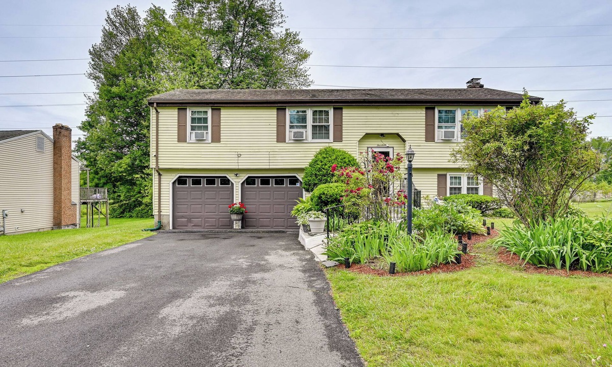 Windsor House | Vintage Windsor Home: Private Yard & Covered Deck