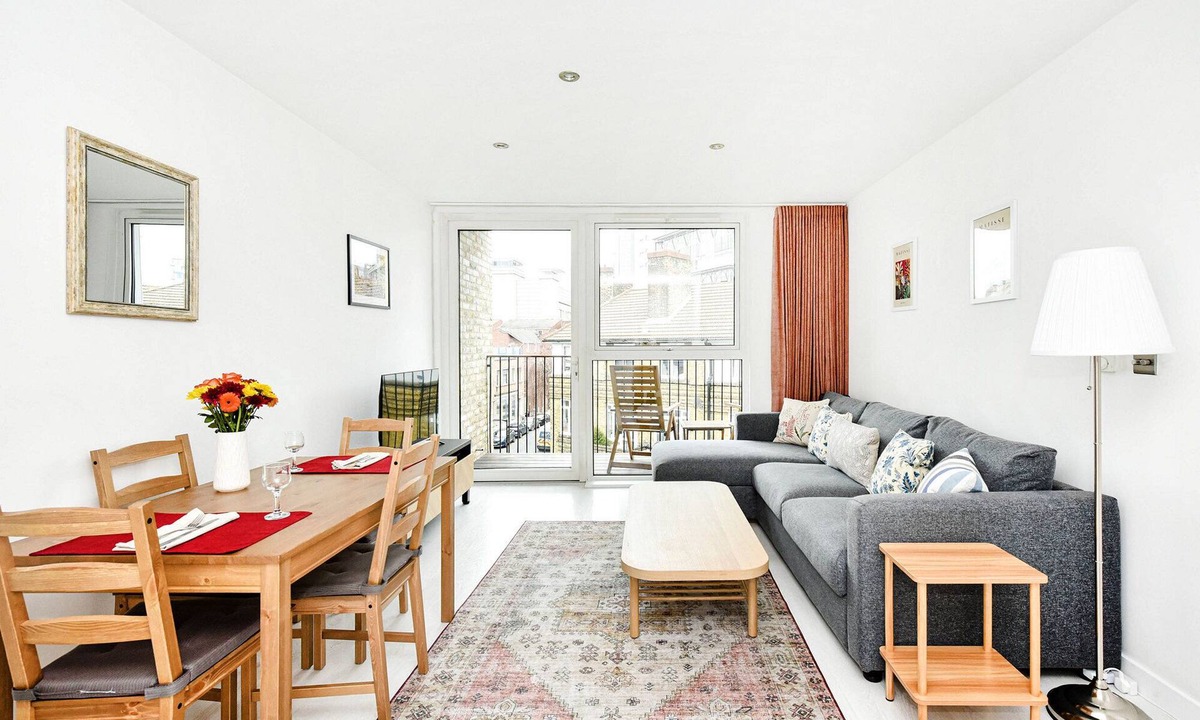 Elephant and Castle Apartment | Vintry Court Pro-Managed