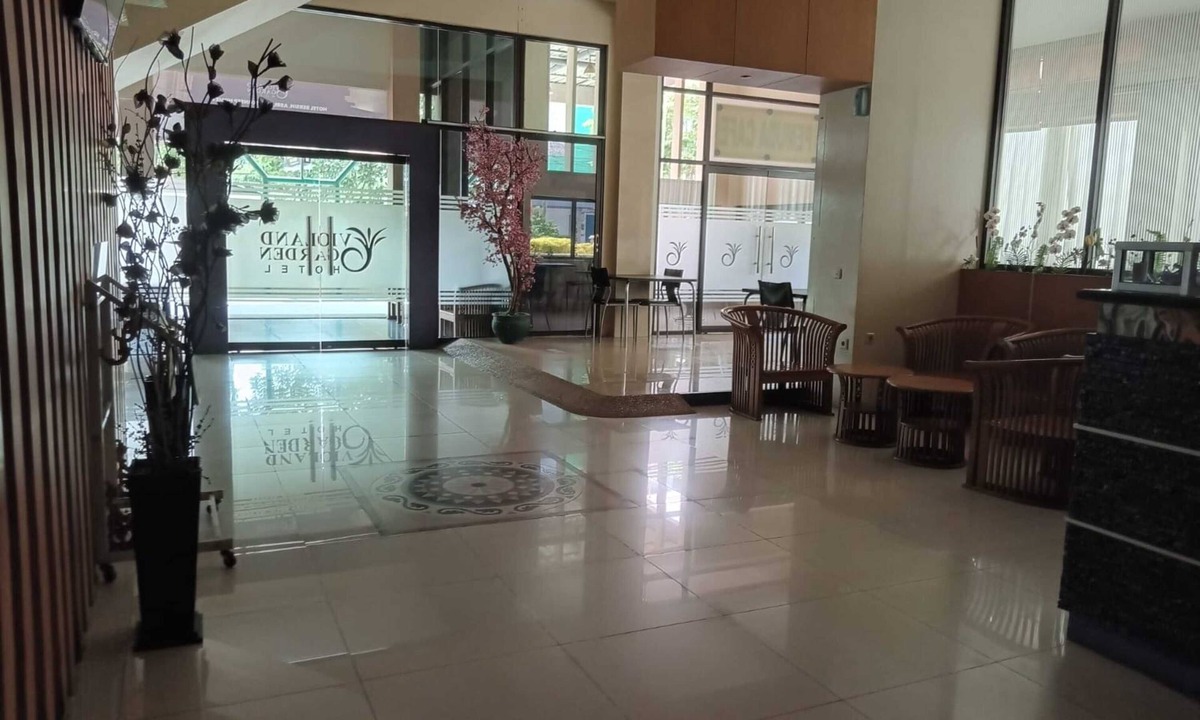 Samarinda Hotel | Violand Garden Hotel Samarinda