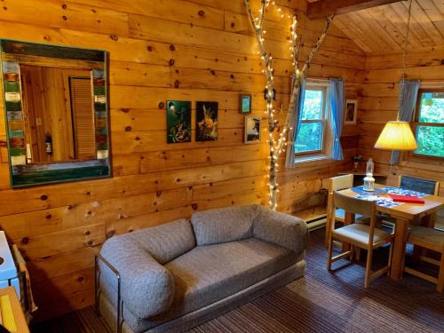 Janvrin Harbour Cabin | Vipilodge
