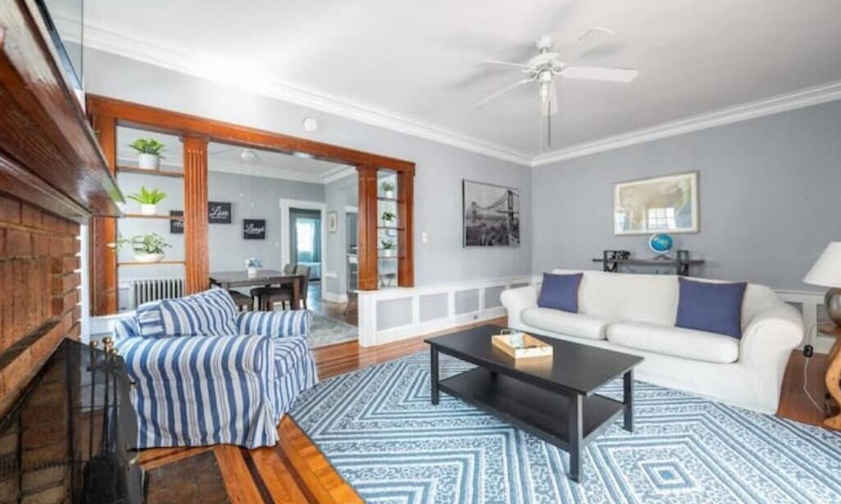 Ampere Apartment | Visiting Seton Hall & South Orange Stay Here