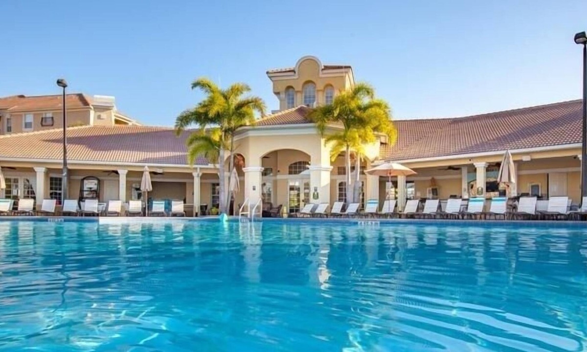 Florida Central Atlantic Coast House | Vista Cay Resort, Next To Universal 821 3 Bedroom Townhouse