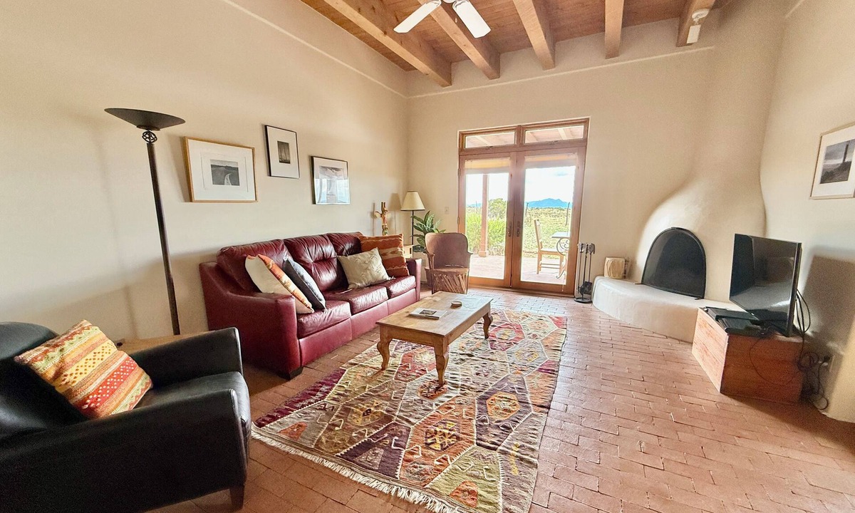 Eldorado at Santa Fe House | Vista Gloriosa - panoramic mountain views in Eldorado.