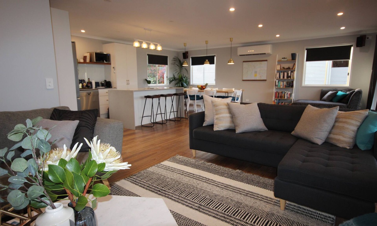 Mallacoota House | Vista Views Five Star