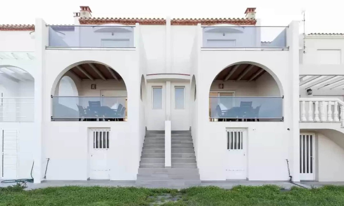 Molinell Ski Chalet | Vistamar 1 - House In Urbanització Platja D'oliva