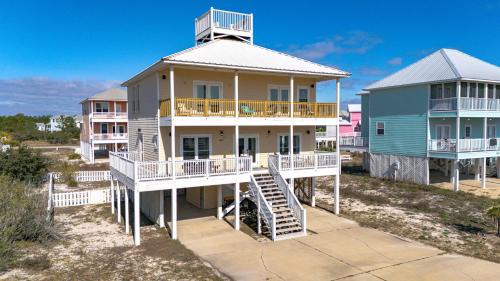 Morgantown House | Vitamin Sea 3 Min Walk to the Beach Sleeps 13