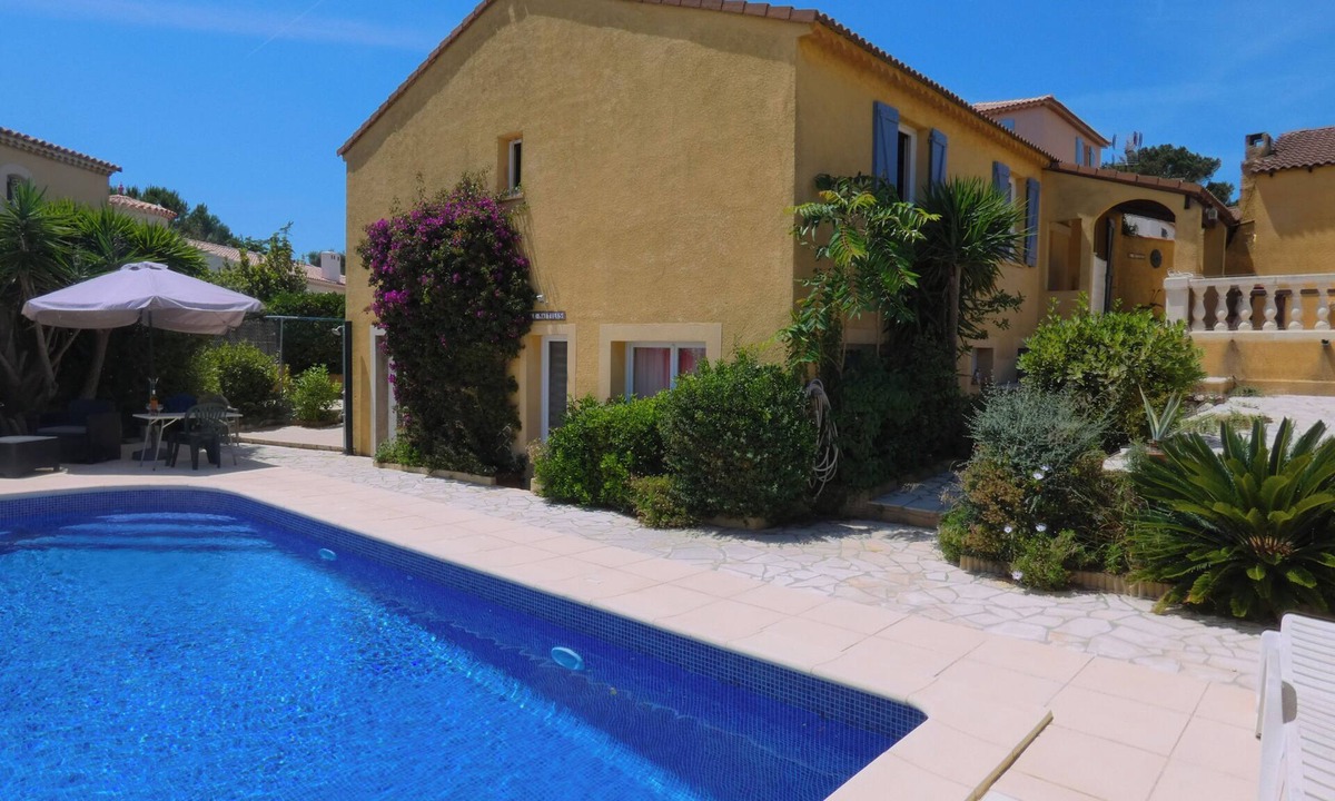 Sausset-les-Pins Villa | Vitapasibla - Beachfront villa with pool