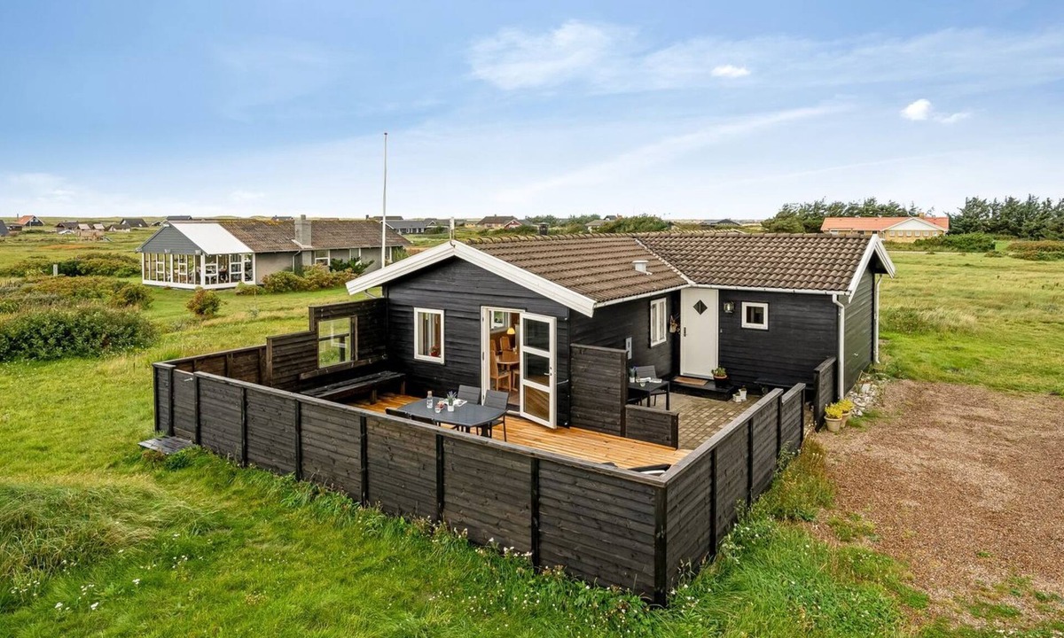 Vrist Strand House | "Viveka" - 500m from the sea by Interhome