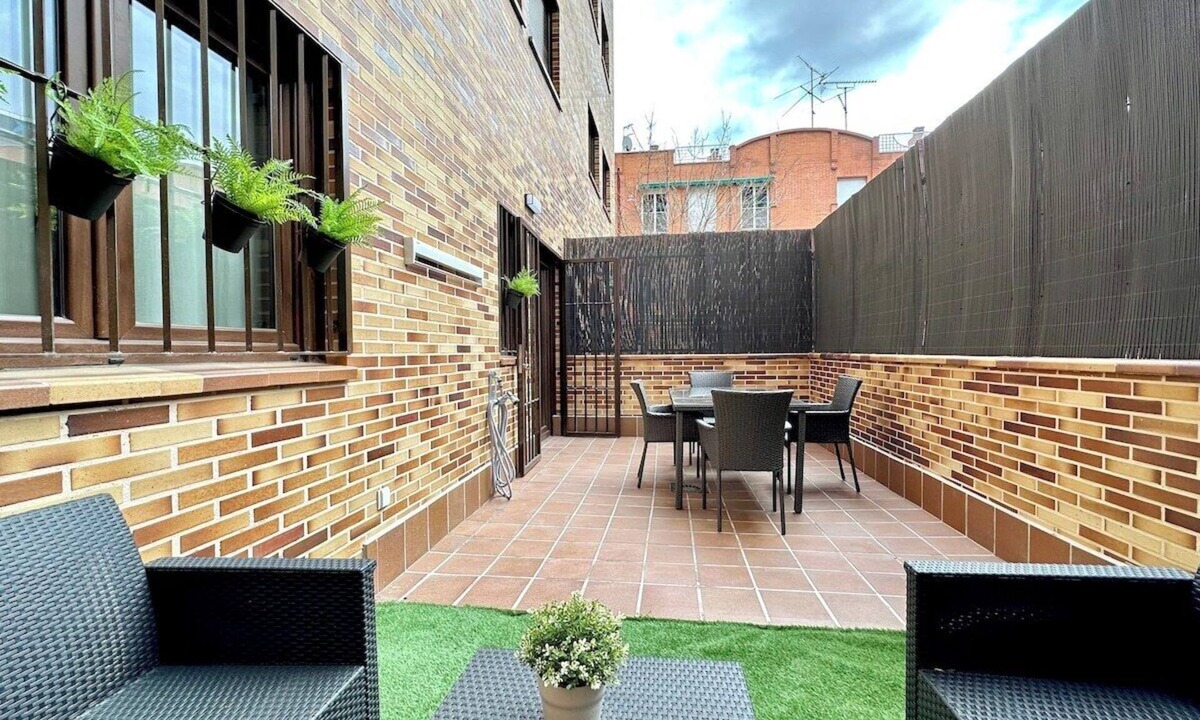 Almenara Apartment | Vivodomo | Free parking, new, large terrace