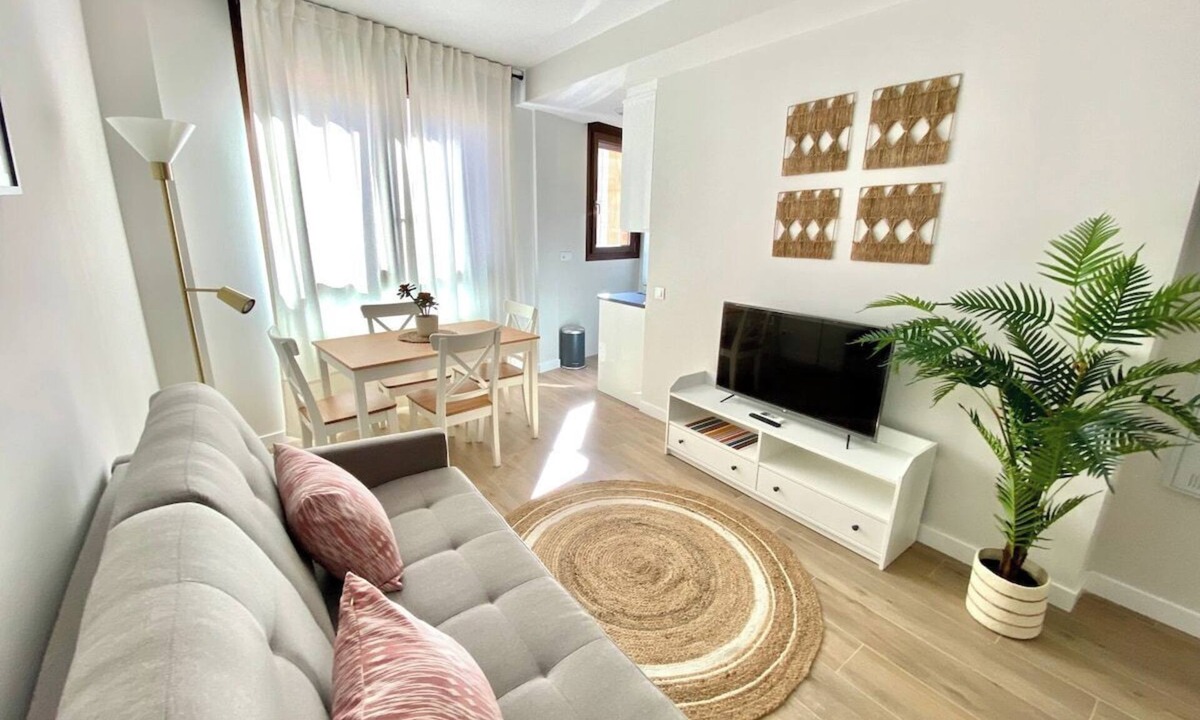 Tetuan Condo | Vivodomo | New, lots of sunlight, optional parking