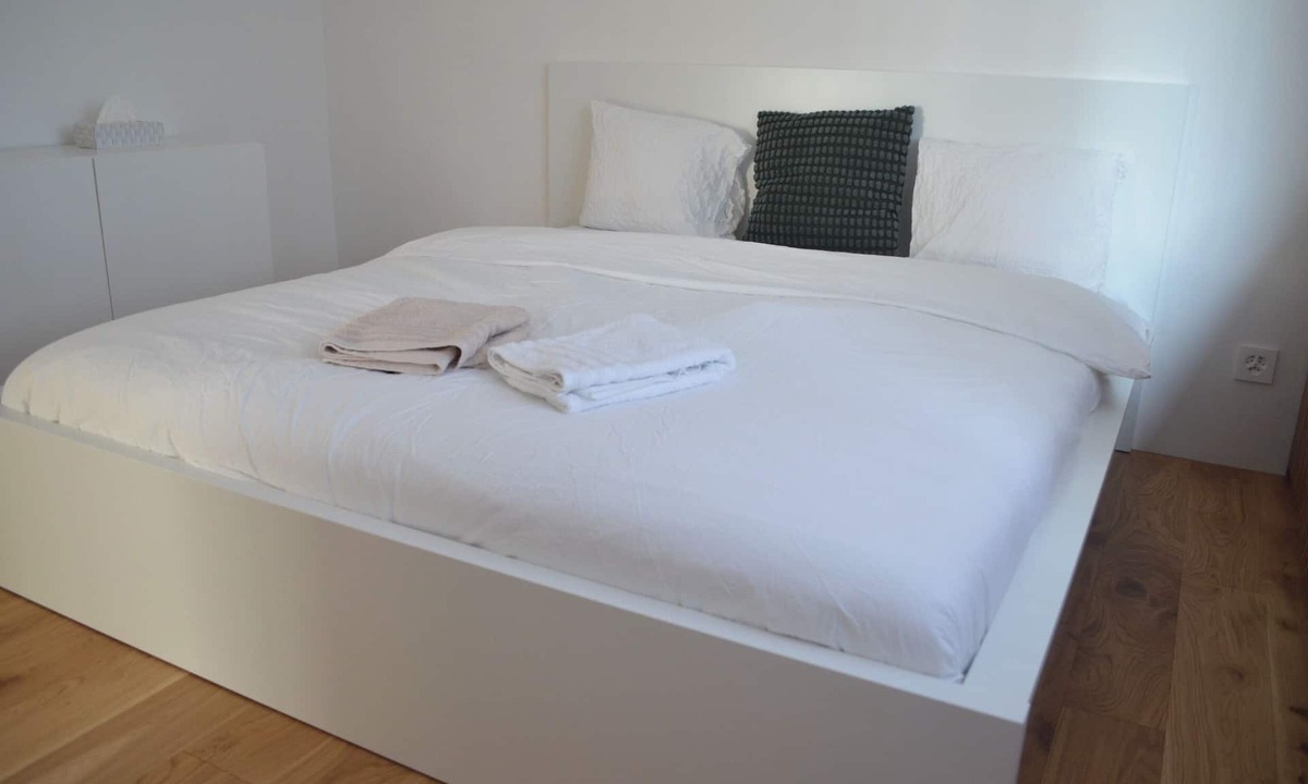 Kloten Apartment | VK - Zürich Airport - Luxury - Homestay