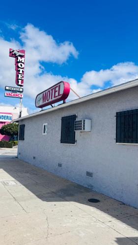 South Gate Hotel | vogue motel