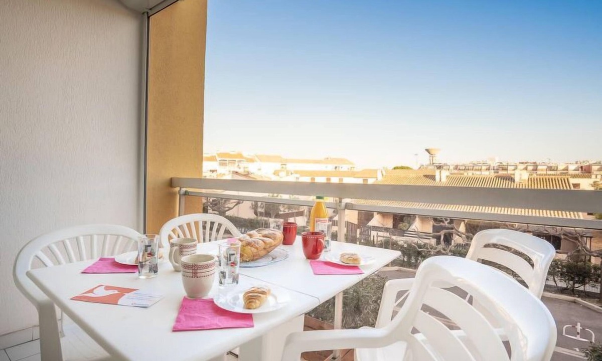 Le Grau-Du-Roi Apartment | Voiles d'Or-Gênois by Interhome