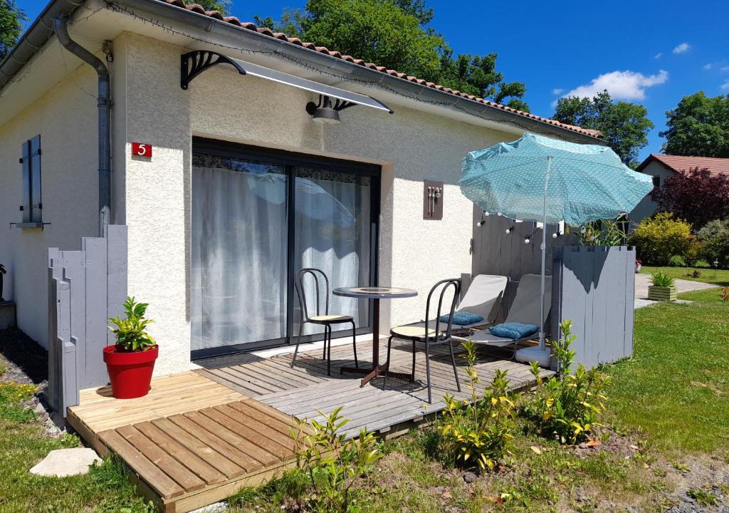 Saint-Pierre-le-Chastel Apartment | Volc Appart