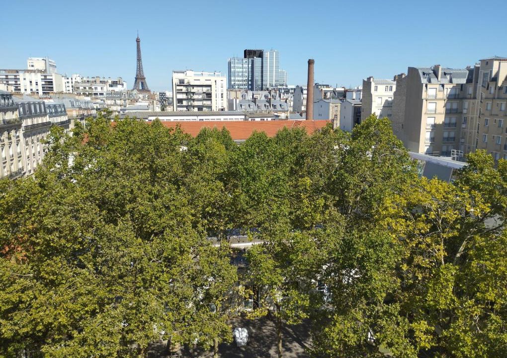 Necker Apartment | VOLONTAIRES EIFFEL TOWER PARIS