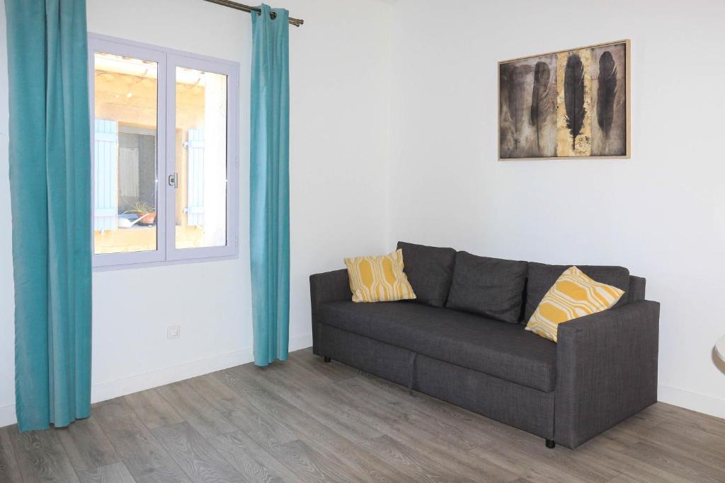 L'Isle-sur-la-Sorgue Apartment | Voltaire