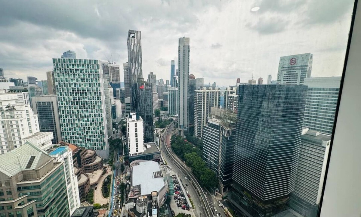 Chinatown Apartment | Vortex Premium Suites KLCC by SCHIEN