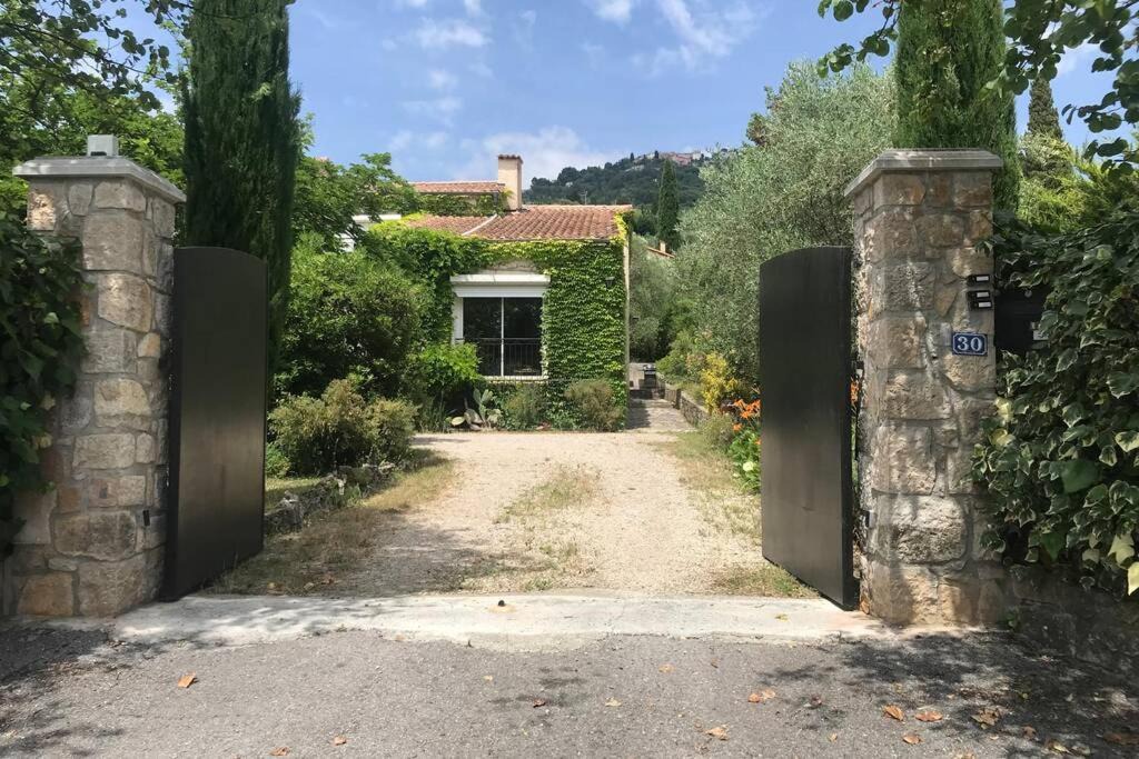 Peymeinade Apartment | Votre charmant studio duplex près de Cannes