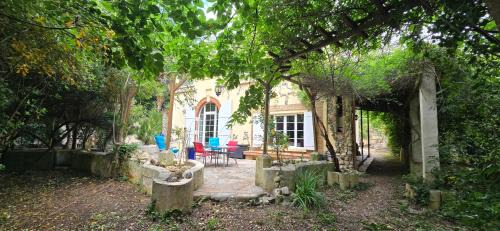 Thezan-les-Beziers House | Voyages & Escales