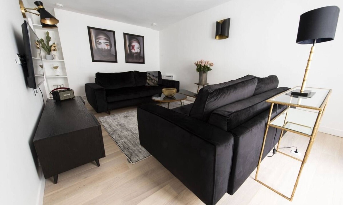 Gaillon Apartment | Voyageur Sans Bagage, 3BR/3BA, 7 people
