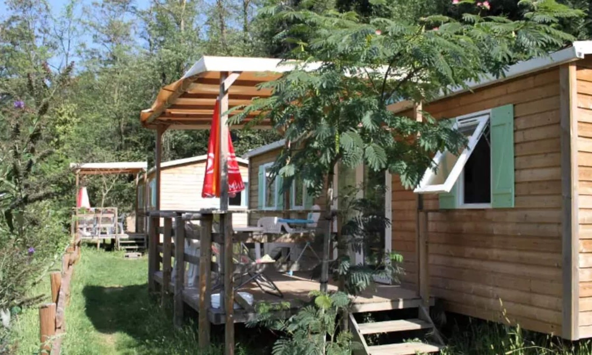 Les Ollieres-sur-Eyrieux House | Vrbo Property