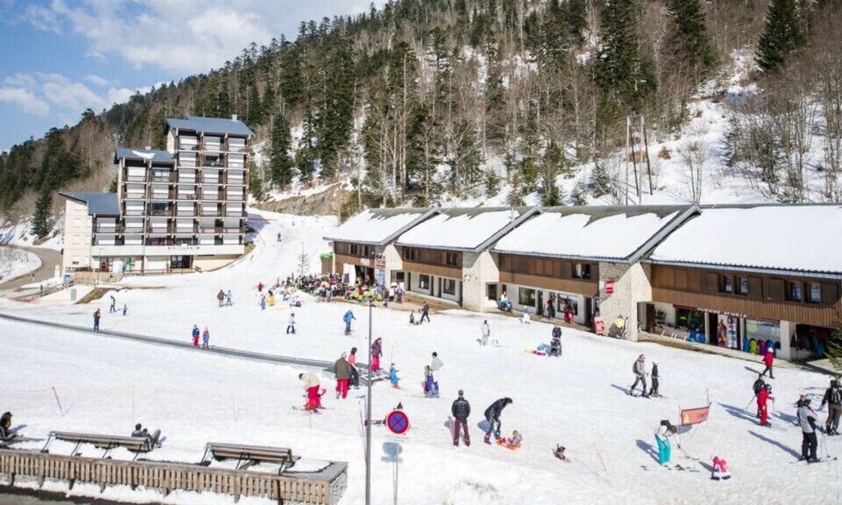 Saint-Agnan-en-Vercors Apartment | Vrbo Property