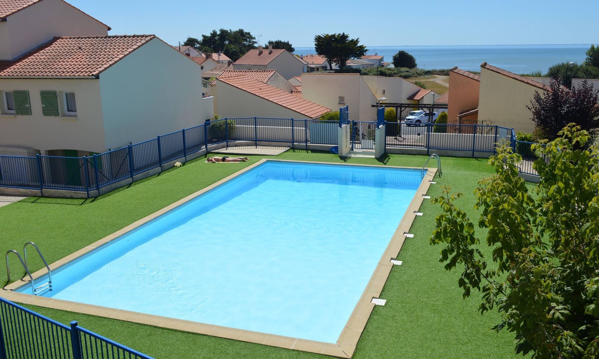 La Rogere Apartment | Vrbo Property