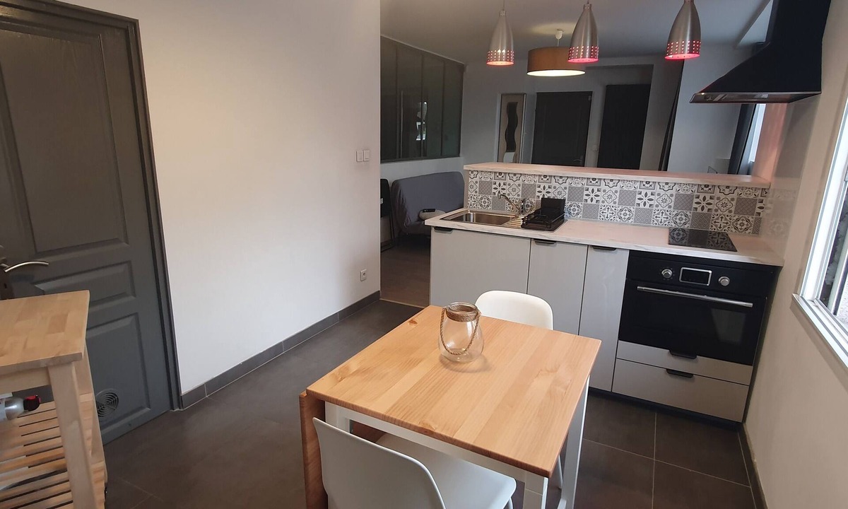 Parapluies Apartment | Vrbo Property