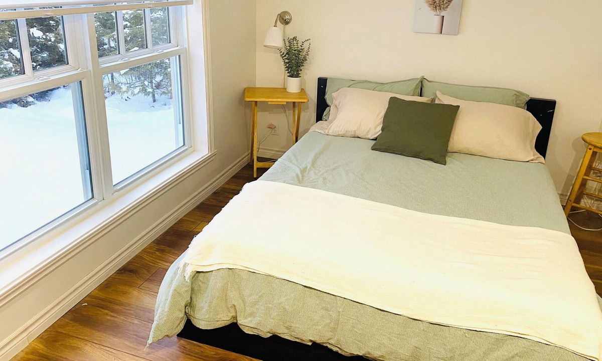 Nantes Cabin | Vrbo Property