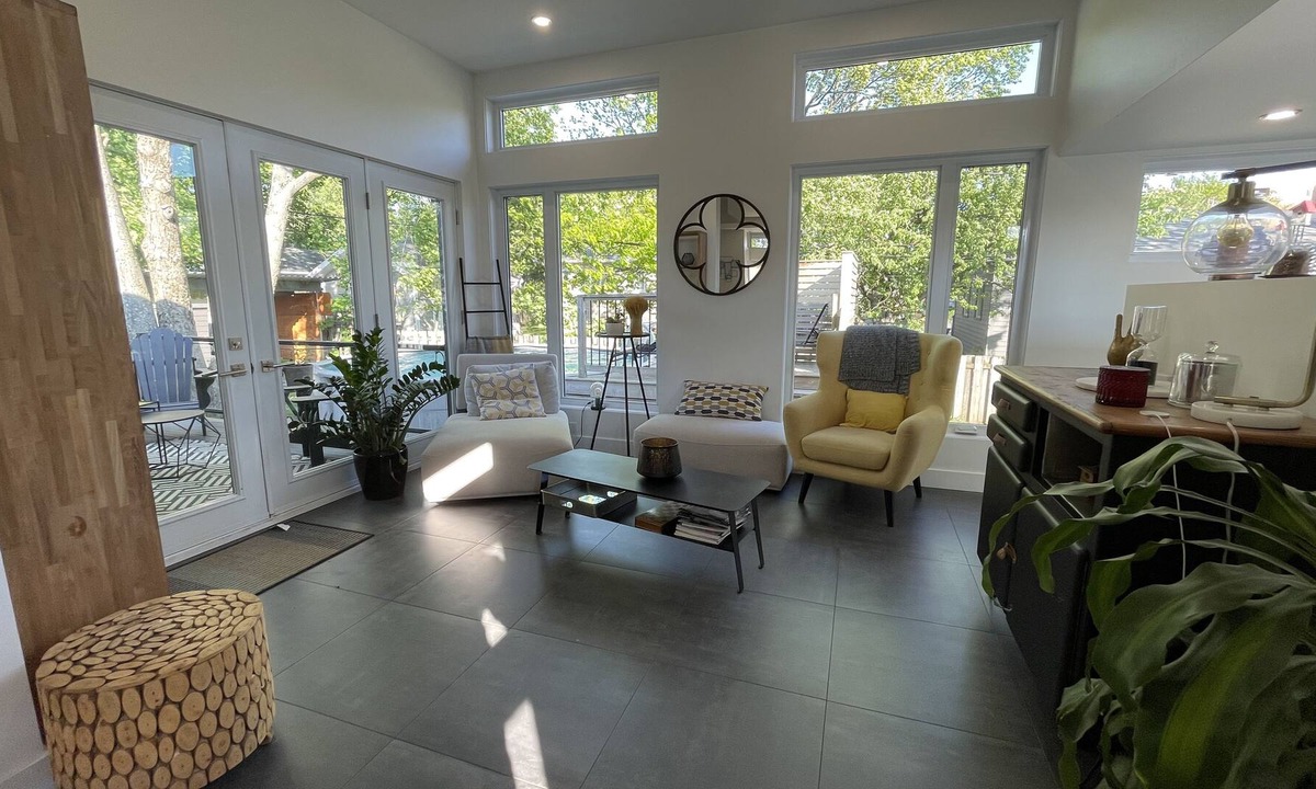 Pointe-de-Sainte-Foy House | Vrbo Property