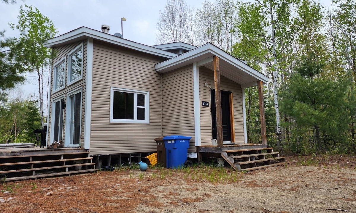 Trois-Rives Ski Chalet | Vrbo Property