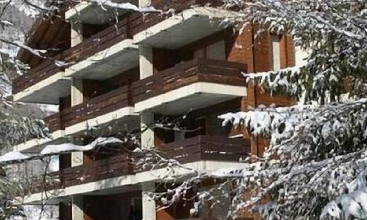 Taesch Apartment | Vrbo Property