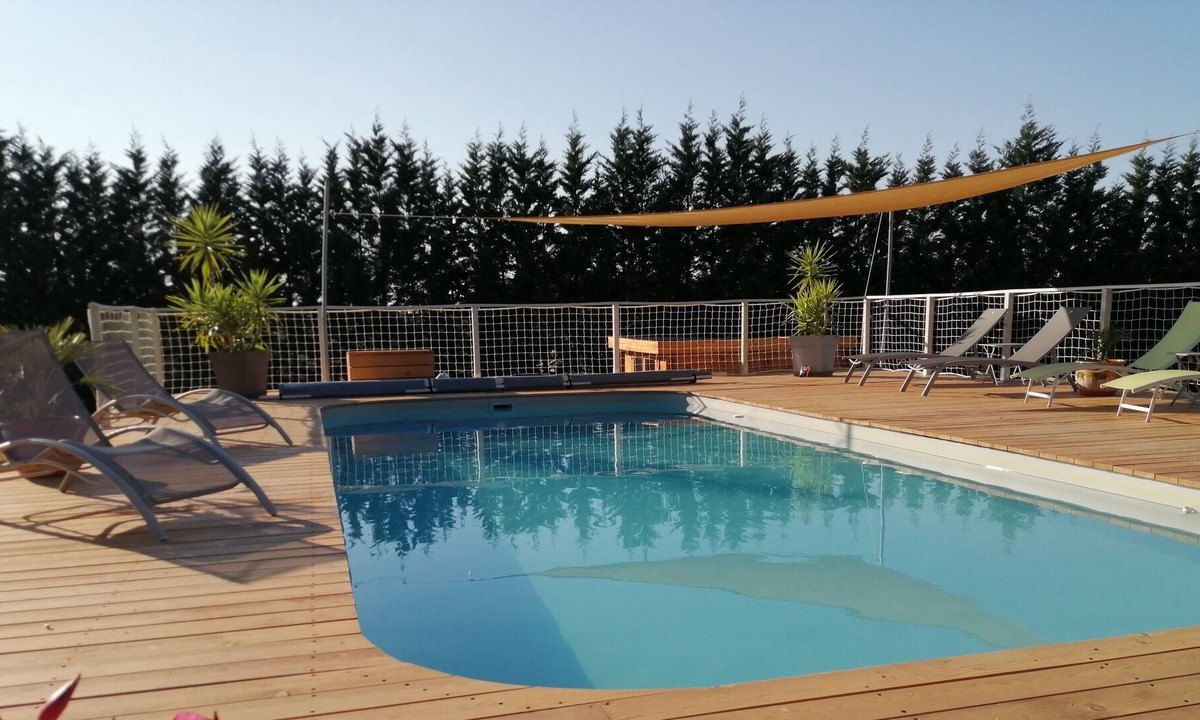 Aignes House | Vrbo Property