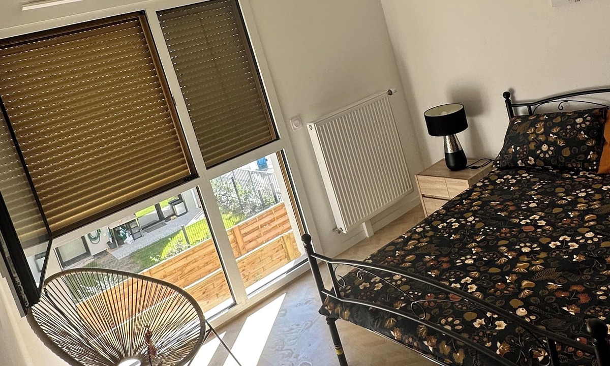 Bobigny Apartment | Vrbo Property