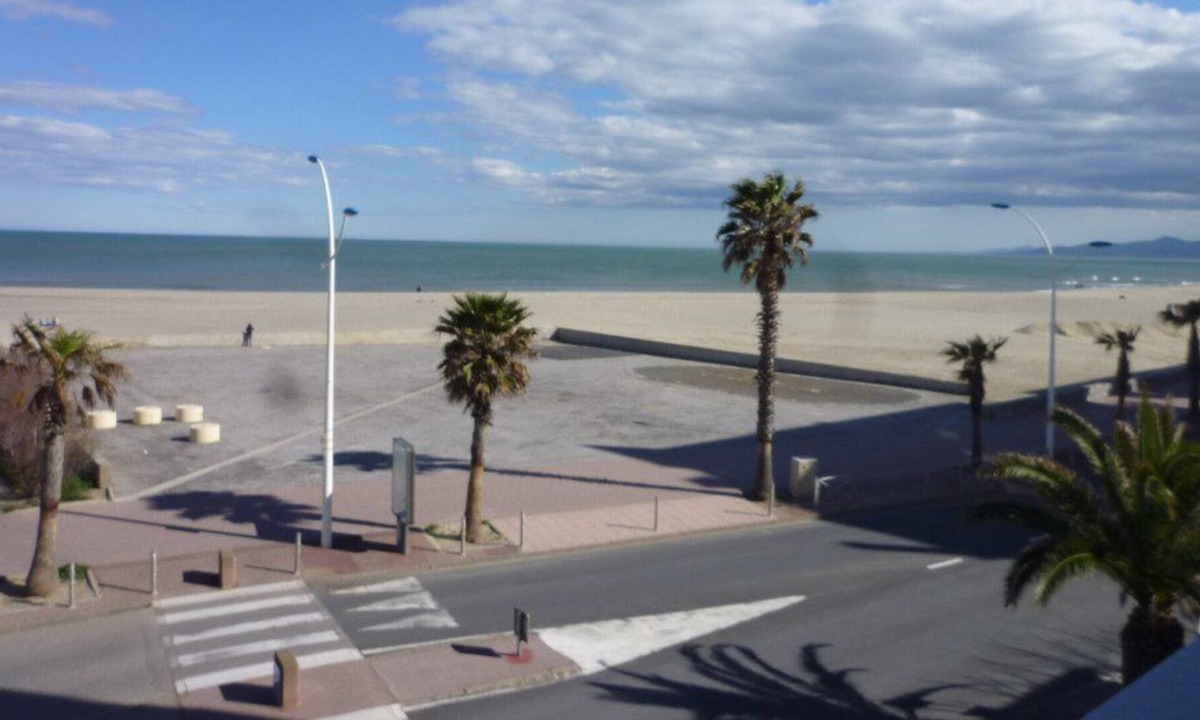 Le Port Apartment | Vrbo Property