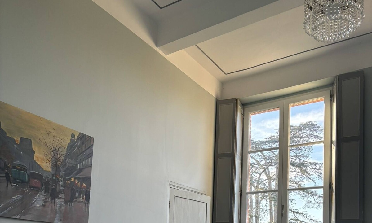 Castelsarrasin Bed & Breakfast | Vrbo Property