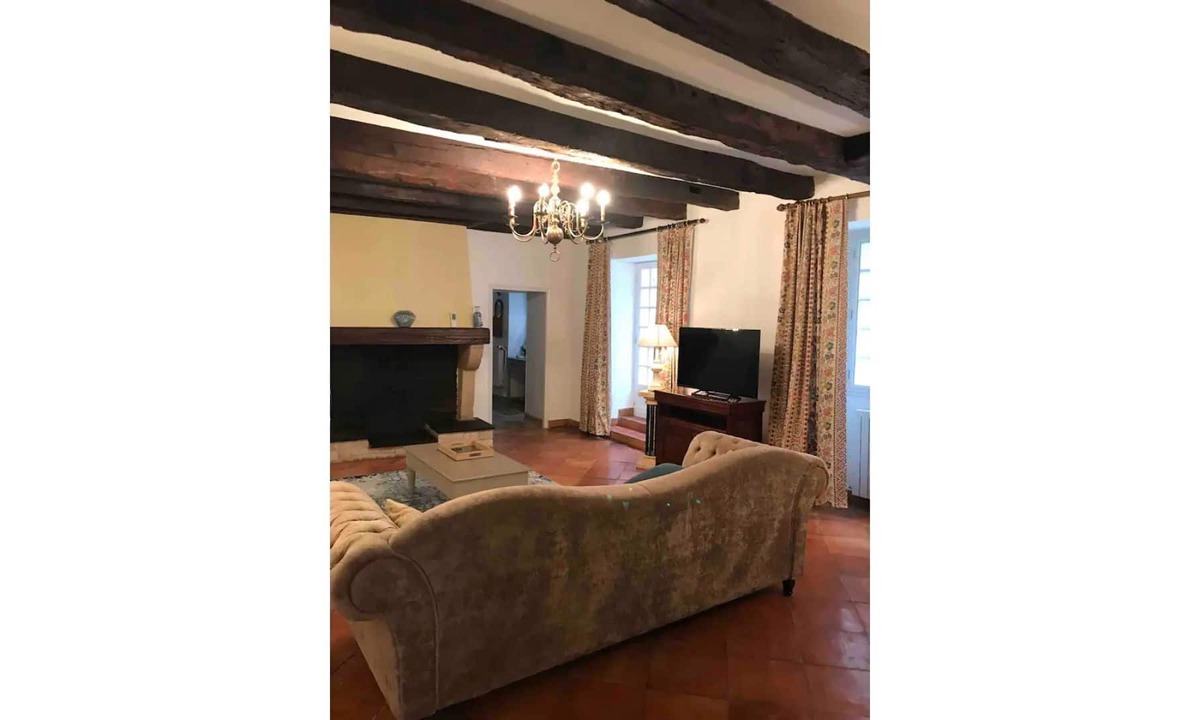 Gensac House | Vrbo Property