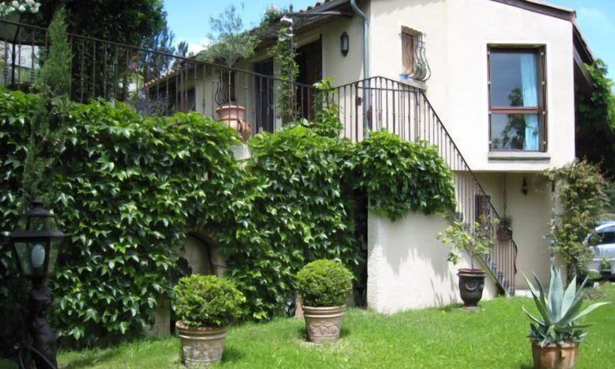 La Roche-Blanche House | Vrbo Property