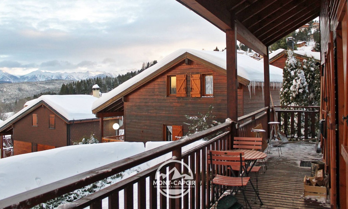 Les Angles Ski Chalet | Vrbo Property