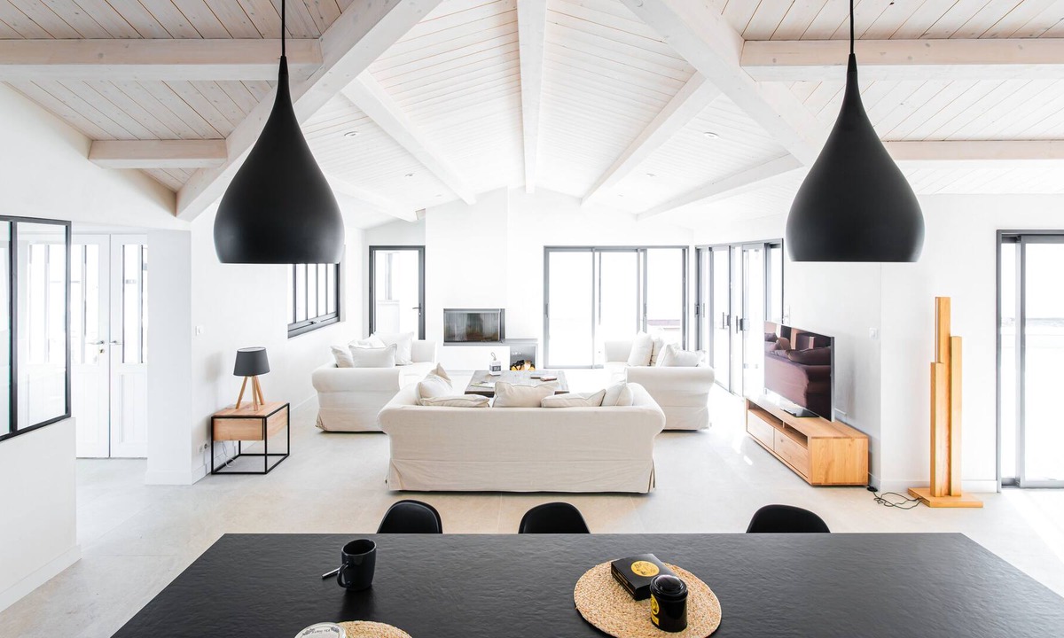 Loix House | Vrbo Property