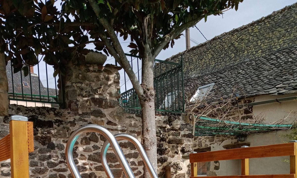 Lugan House | Vrbo Property