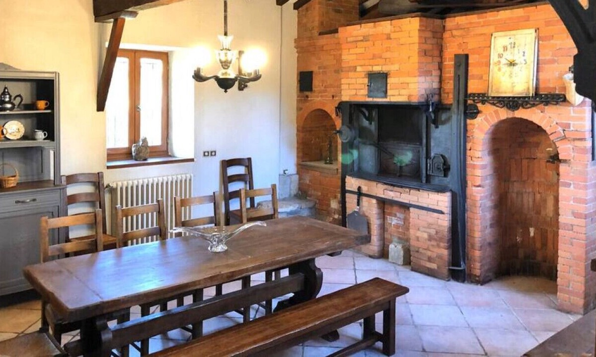 Montbrun-Bocage House | Vrbo Property