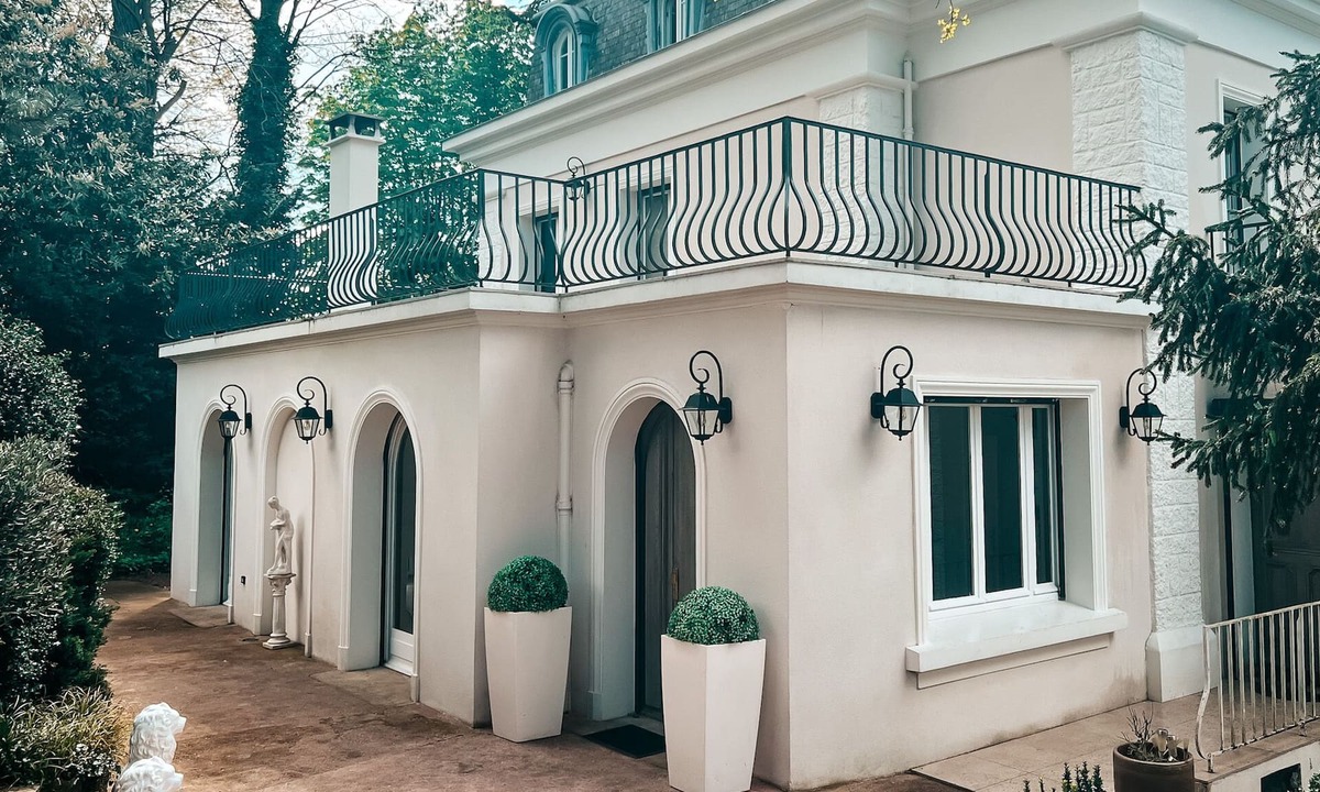 Haut Montmorency Villa | Vrbo Property