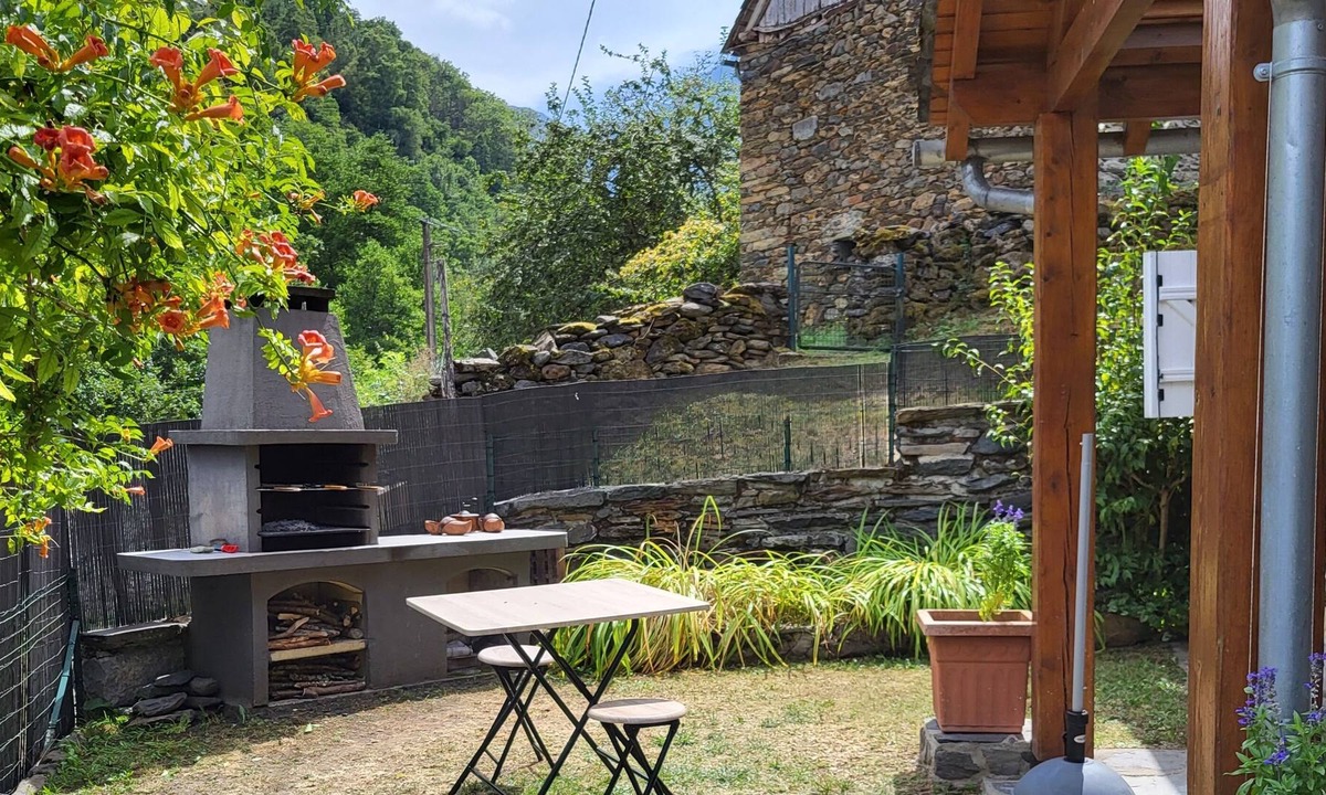 Sentein House | Vrbo Property